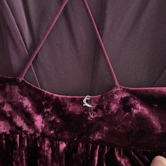 Maroon Crushed Velvet Strappy Romper in size S - Picture 5 of 6